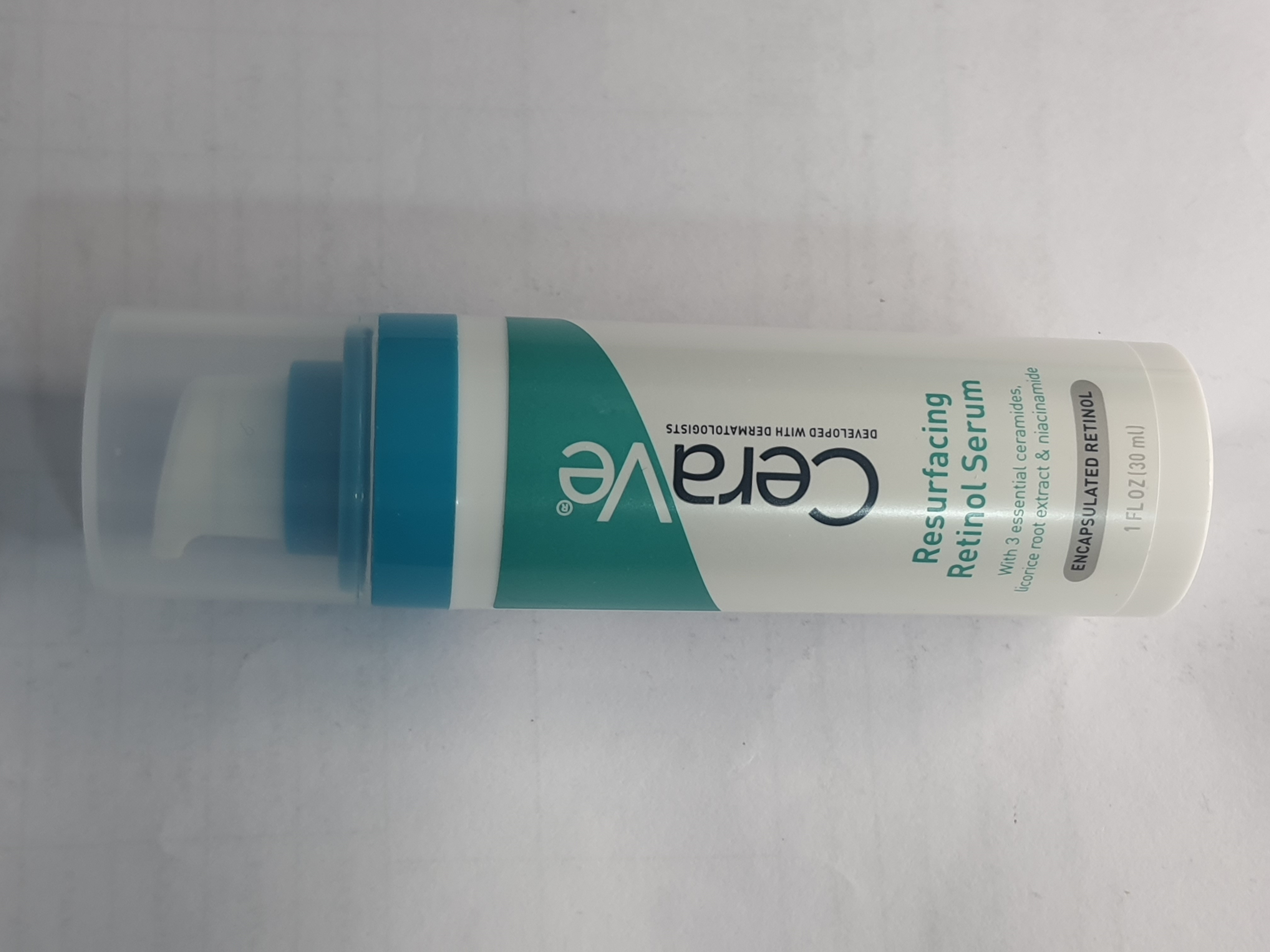 سرم رتینول سراوی ۳ رزورفیسینگ