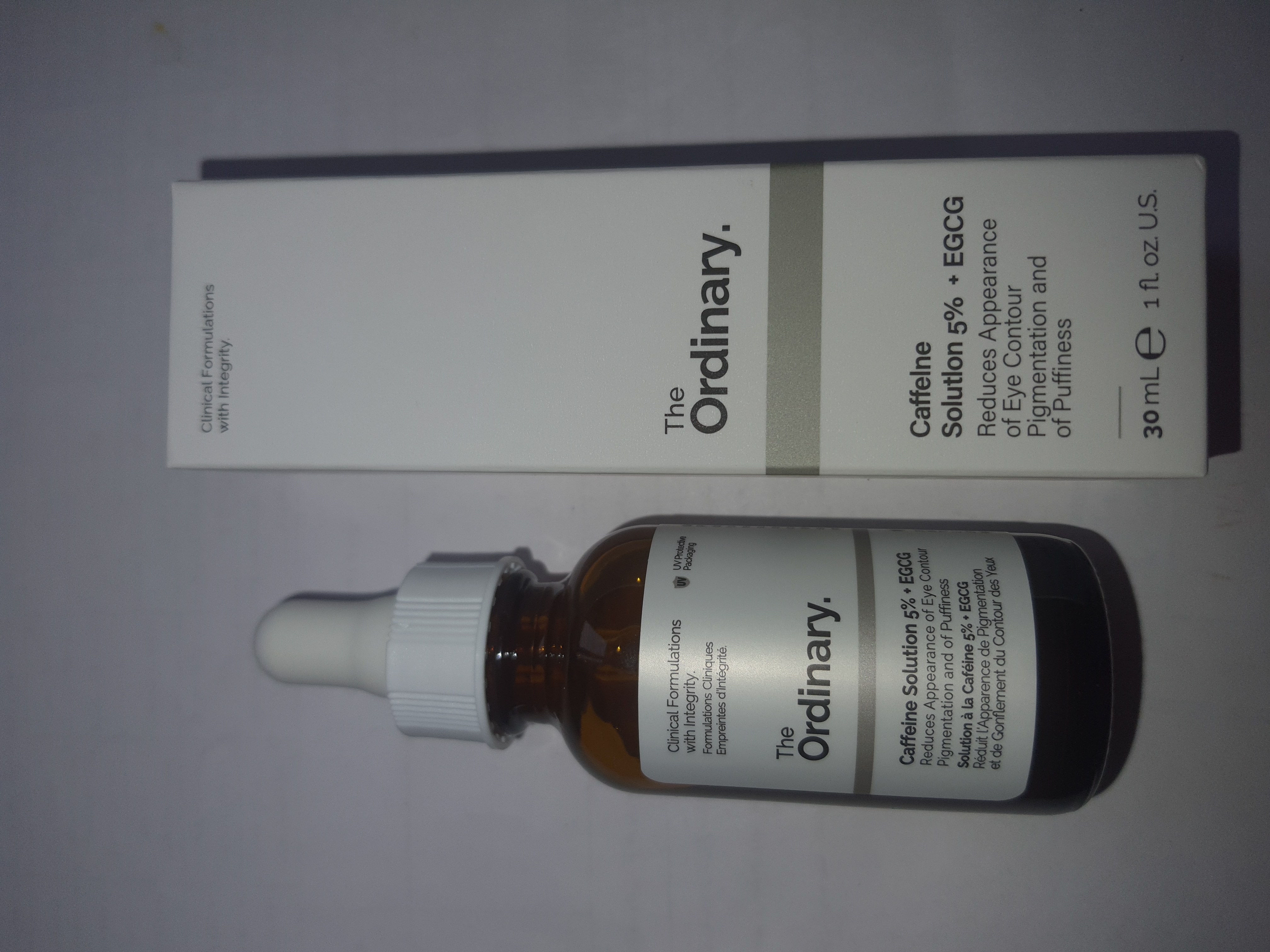 اوردینری سرم دور چشم کافیین